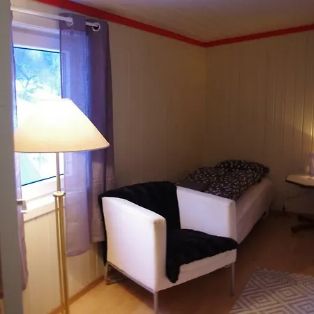 Stranda Bed And Fishing 2*